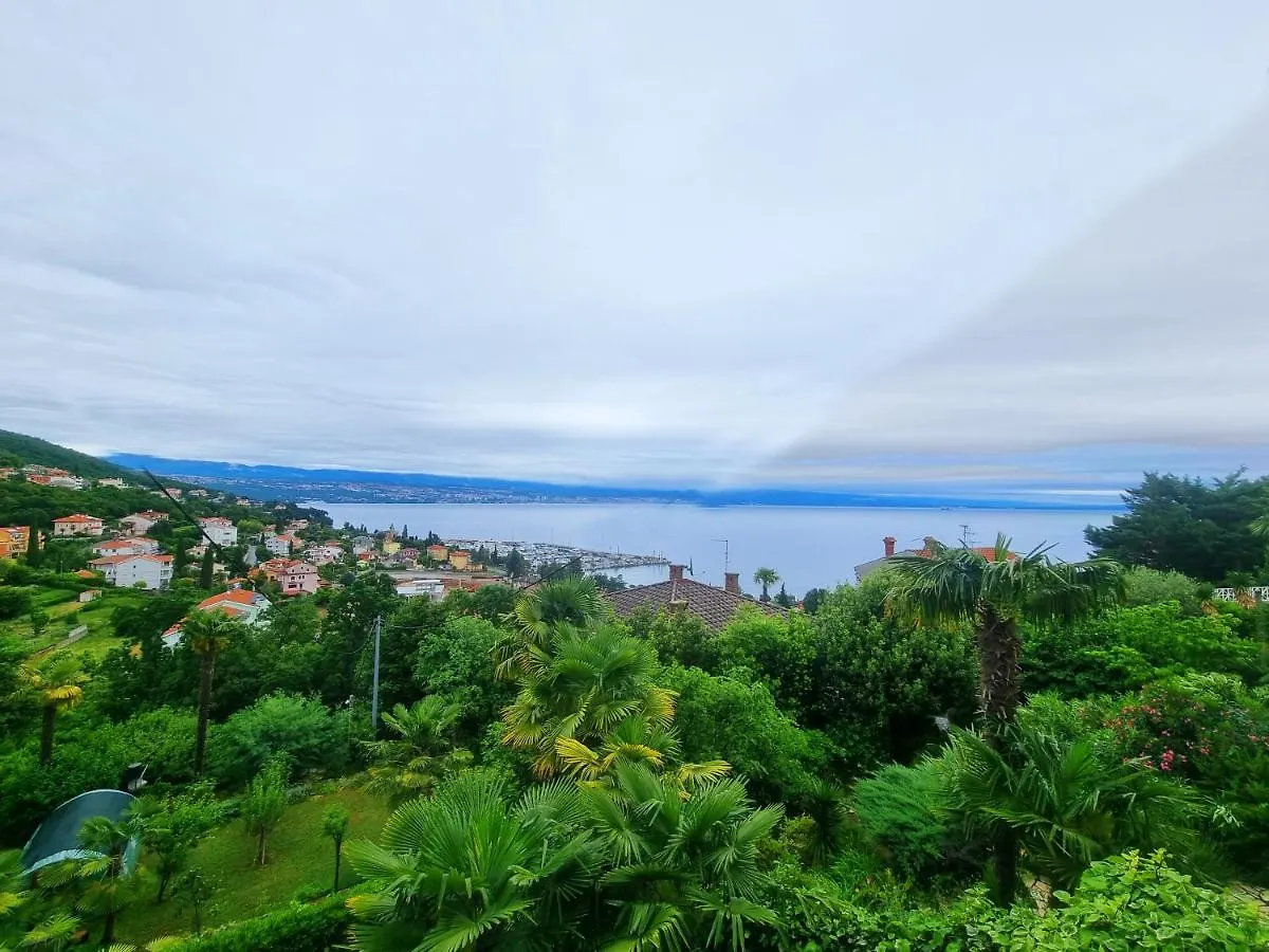 Apartment Hana Ičići كرواتيا